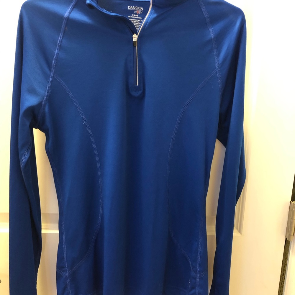 Danskin blue athletic top medium